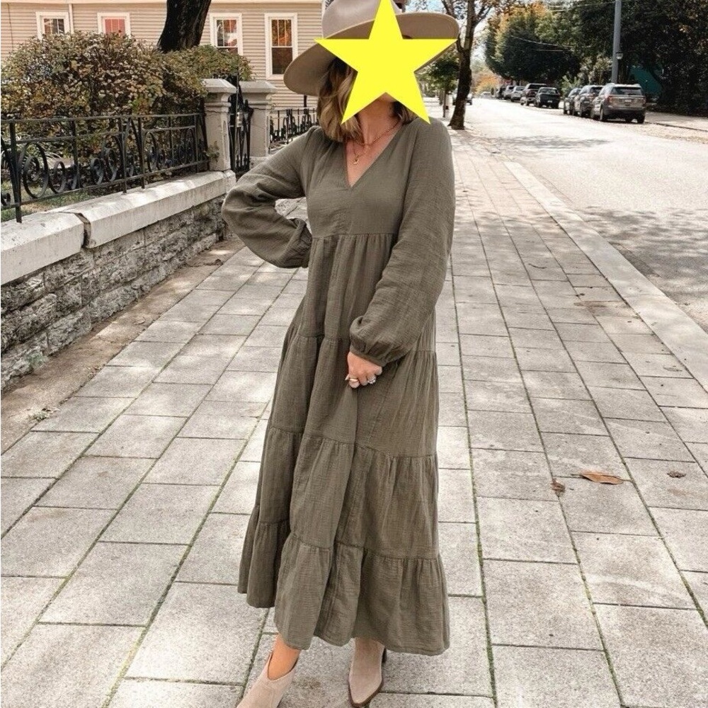 Universal Threads Tiered Maxi Dress